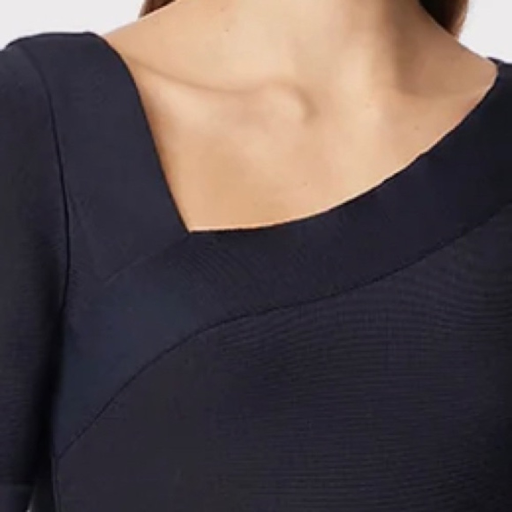 Isabella Oliver assymetric neckline maternity tunic